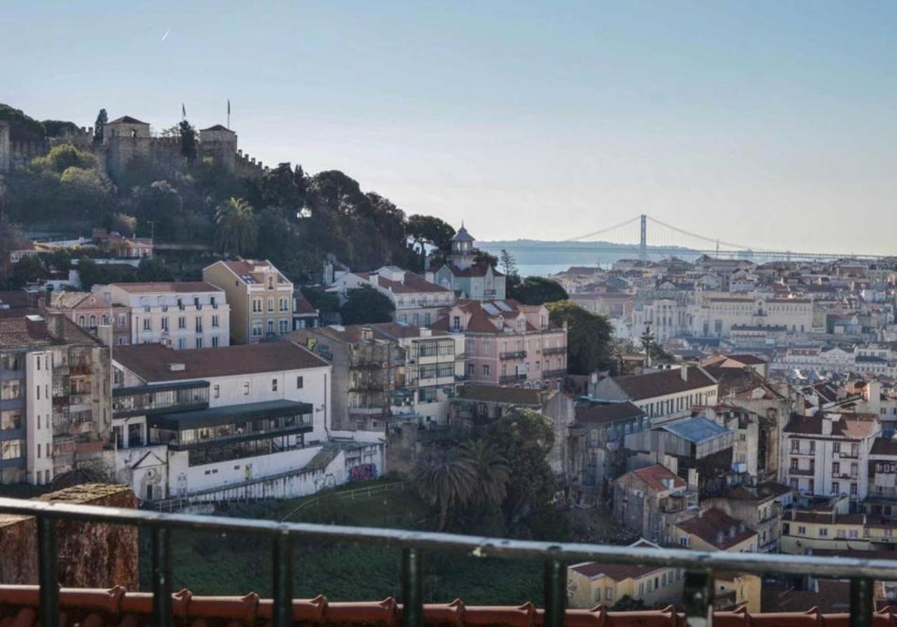 Portuguese Charm In Lisbon Apartment Exterior photo