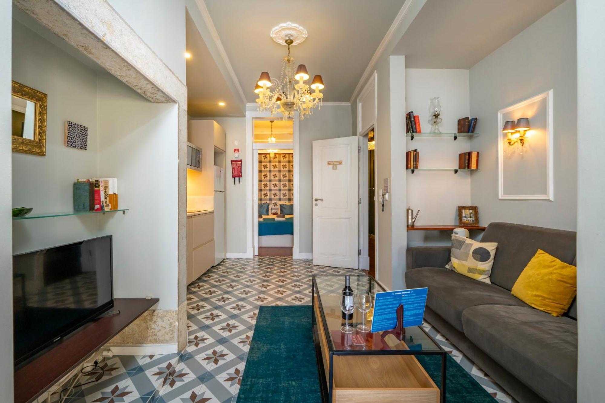 Portuguese Charm In Lisbon Apartment Exterior photo
