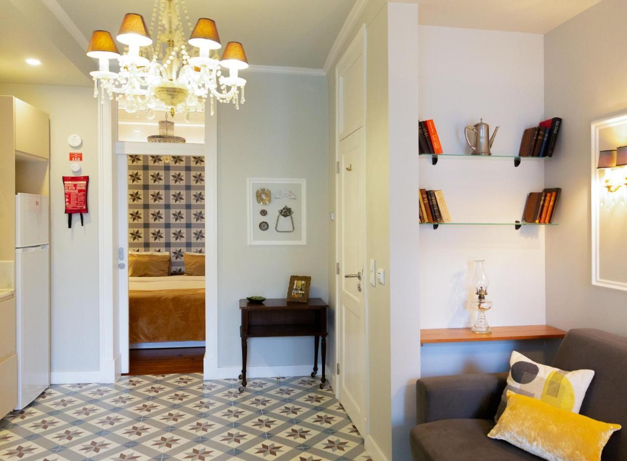 Portuguese Charm In Lisbon Apartment Exterior photo
