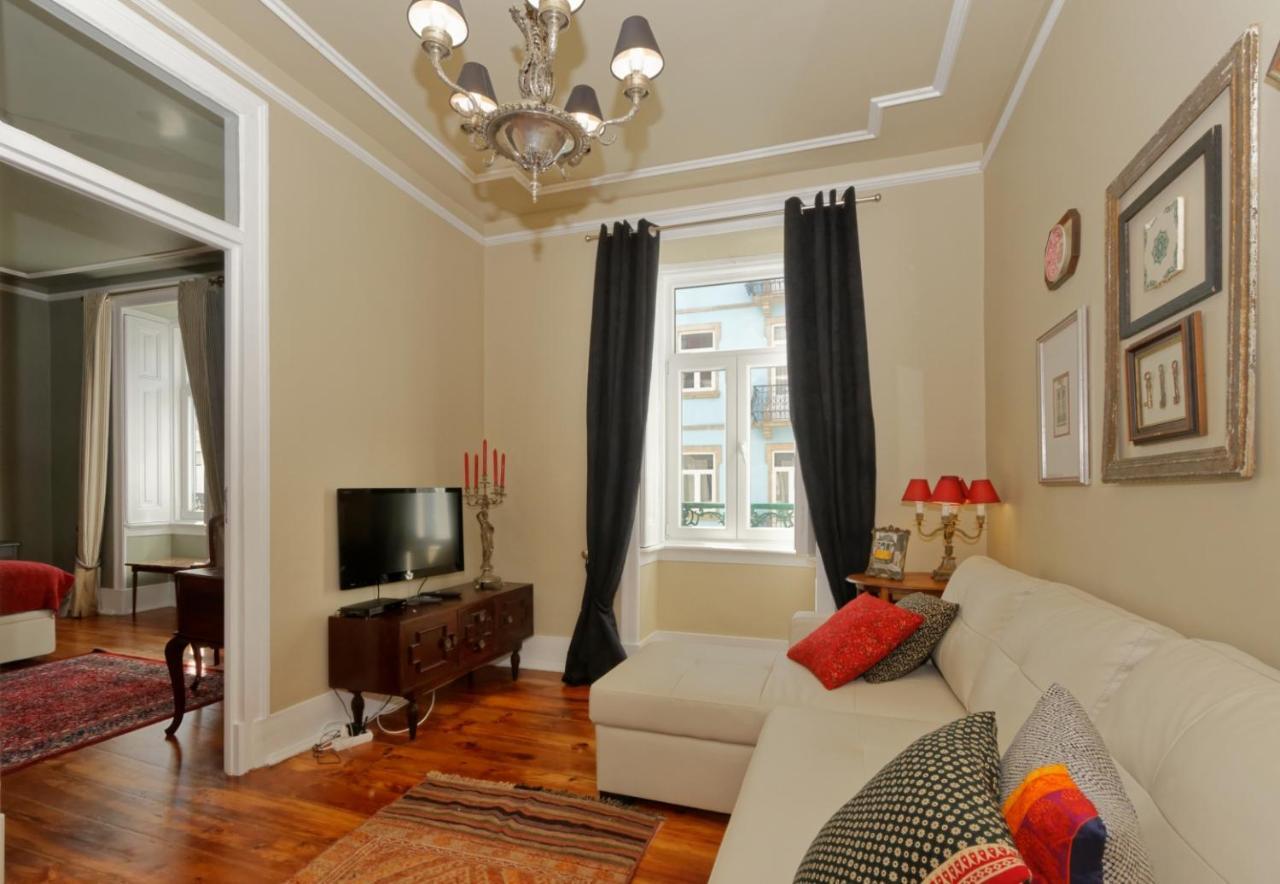 Portuguese Charm In Lisbon Apartment Exterior photo